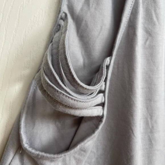 ZEAGOO Studio Yoga Tank w/Side Cut Out SMALL (T-007) - Picture 6 of 6